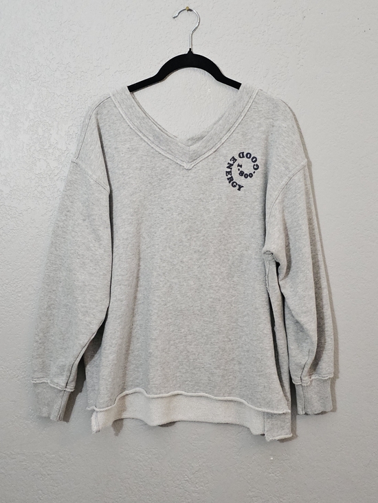 aerie Sweaters - aerie Light Grey V-Neck Sweatshirt w/ 'Good Energy' Graphic Womens XS Oversized